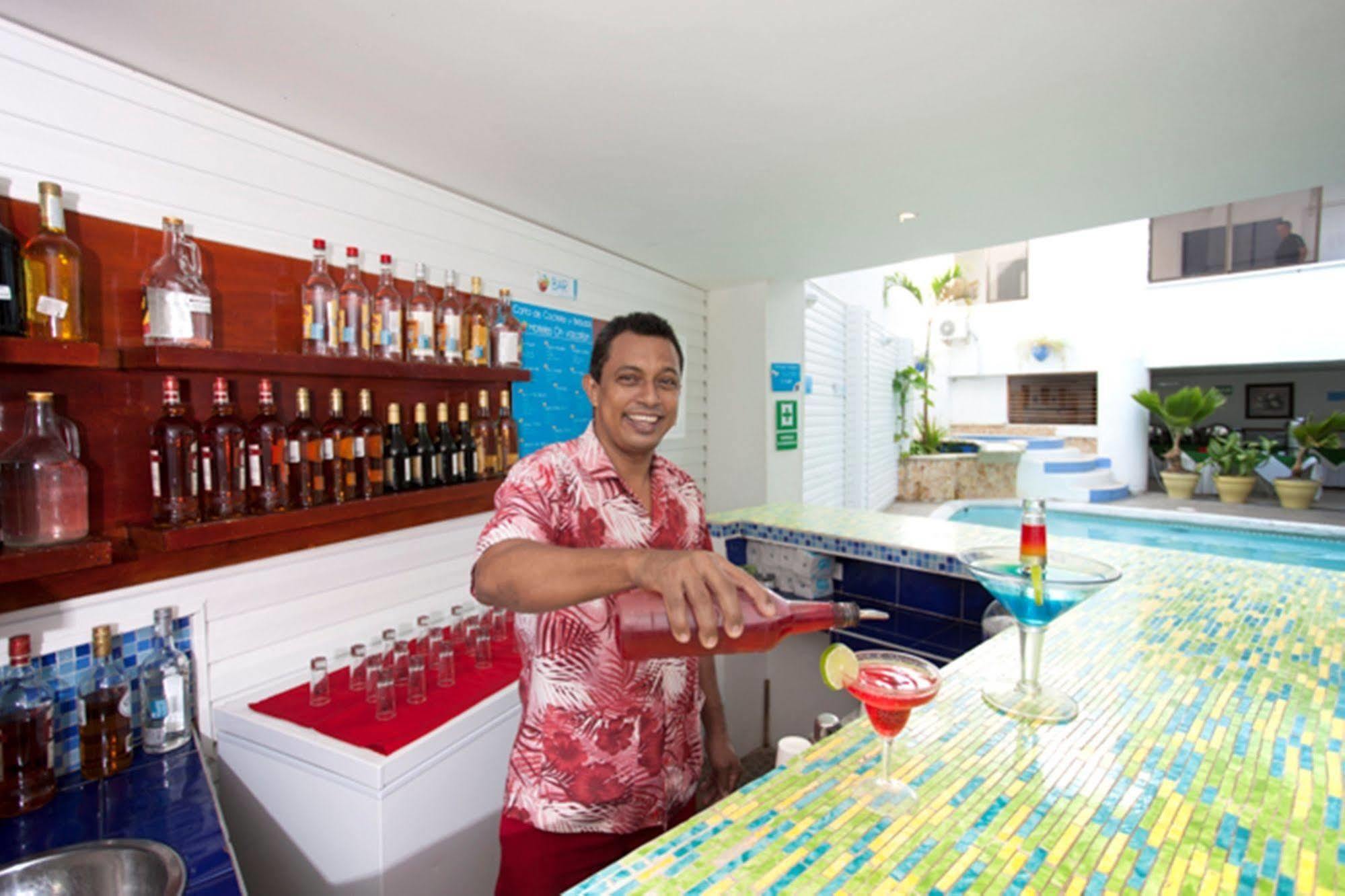 On Vacation Coral Flower San Andres  Exterior photo